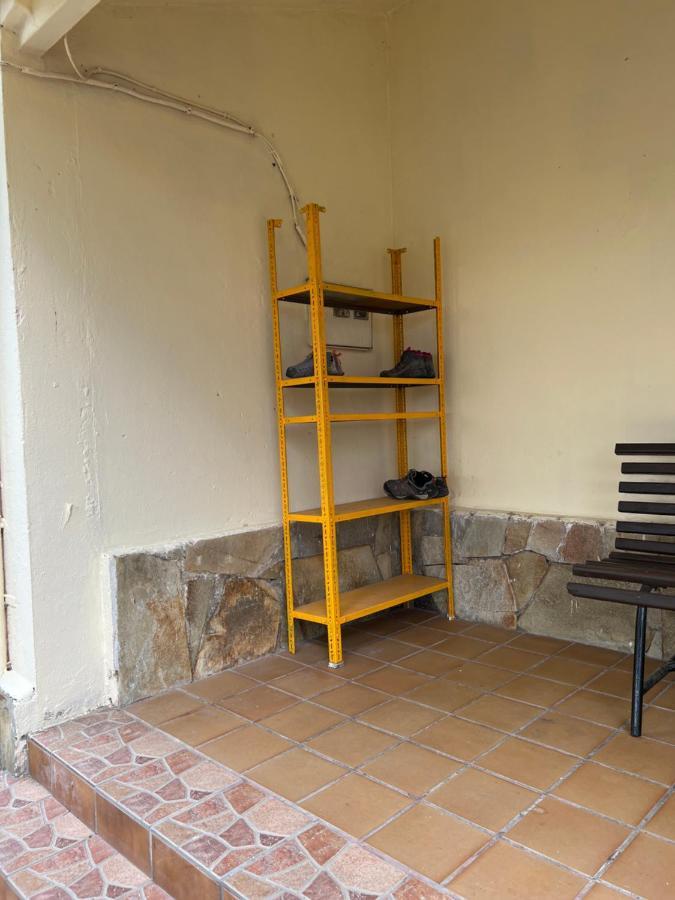 Albergue Municipal Albergue San Martín del Camino Exterior foto